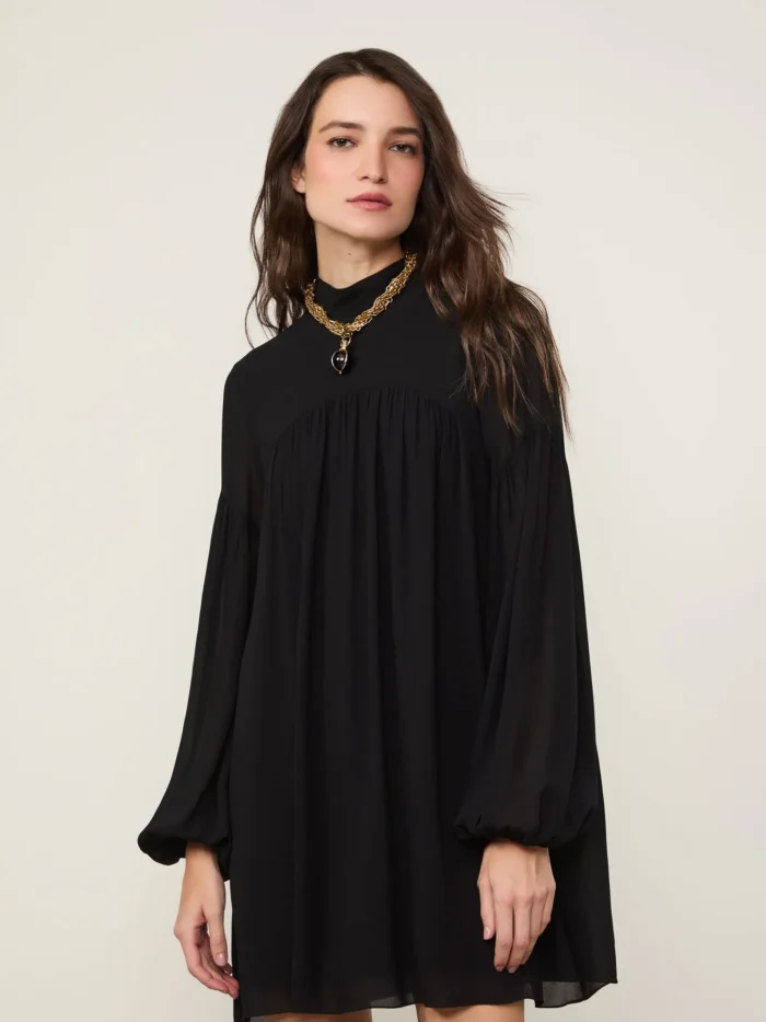 VESTIDO CURTO COM GOLA ALTA PRETO - ANIMALE