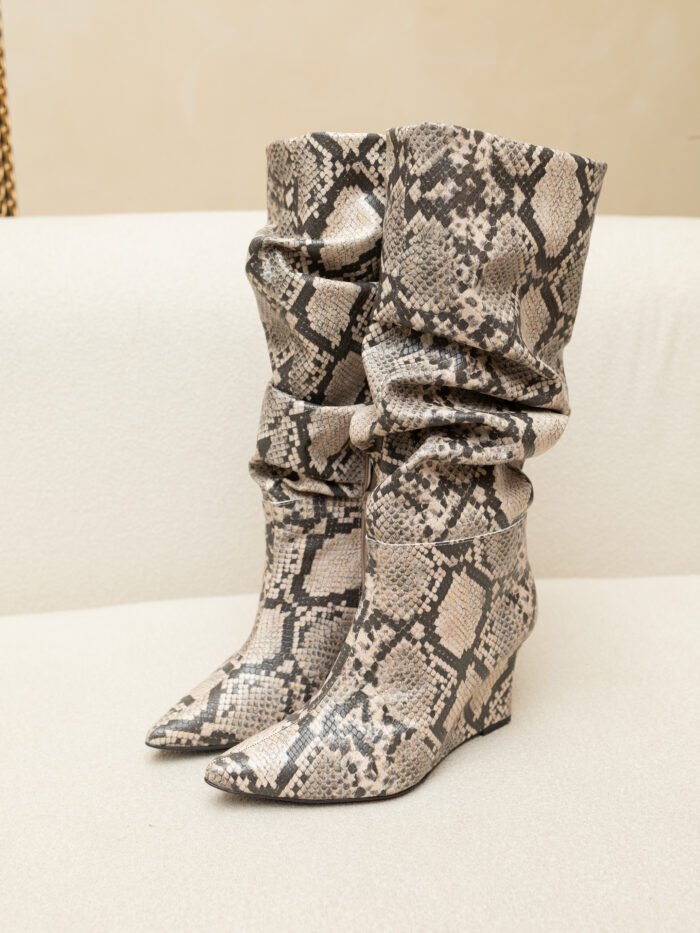 BOTA TAYÁ FEMININA CANO LONGO SLOUCH COBRA