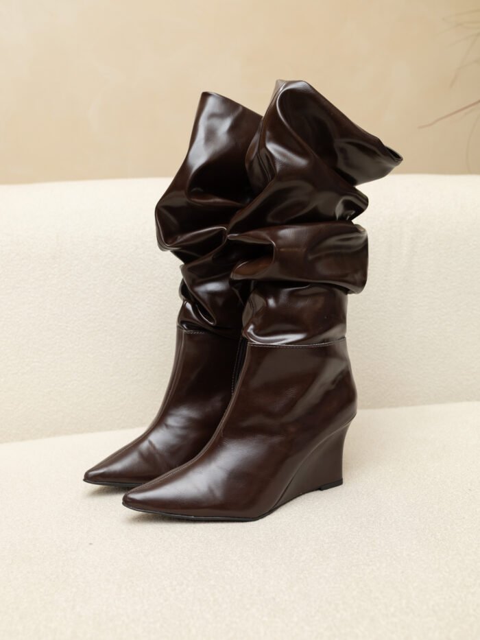 BOTA TAYÁ FEMININA CANO LONGO SLOUCH MARROM CAFÉ